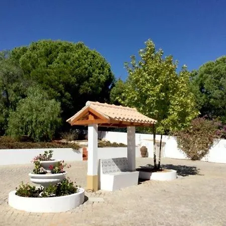 Sleeps 14 Air Con * Benagil
