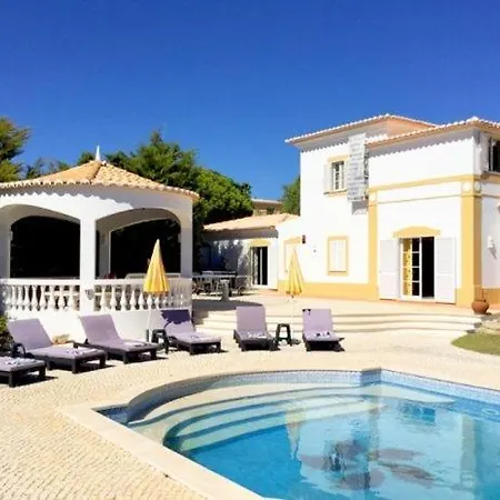 Sleeps 14 Air Con Benagil