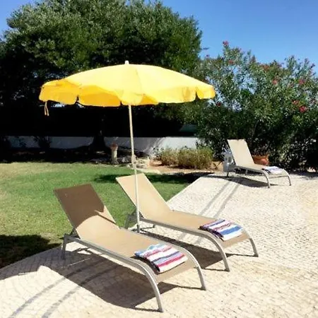 Sleeps 14 Air Con Villa
