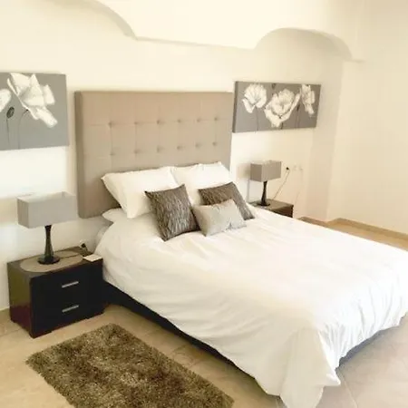 Villa Sleeps 14 Air Con Benagil